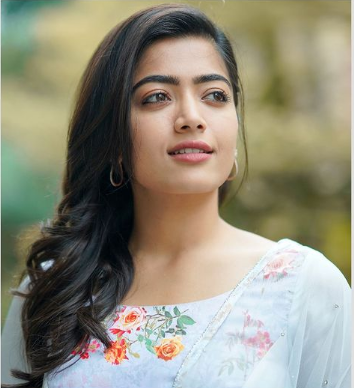 Move Over Karnataka, Rashmika Is Now National Crush On Google Search