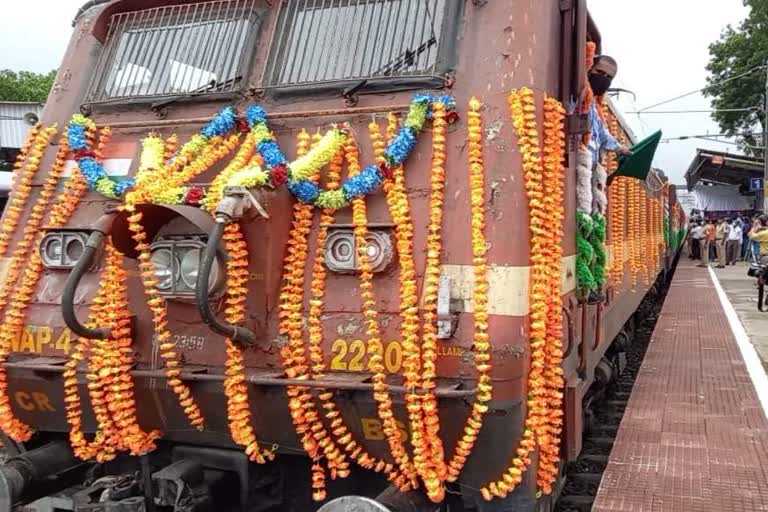 Western Railway's first rail will leave today as 'Kisan Rail'