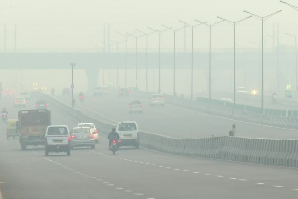 वायु गुणवत्ता अत्यंत खराब श्रेणी में