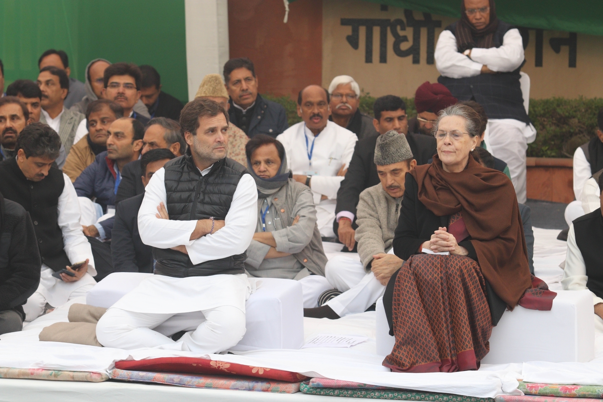 Ahmed Patel with Congress Leaders in protest against CAA