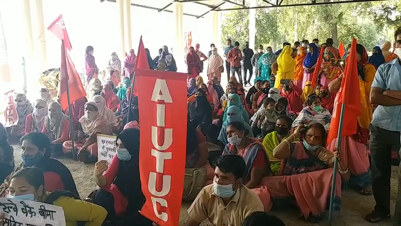 central worker organizations demonstrate