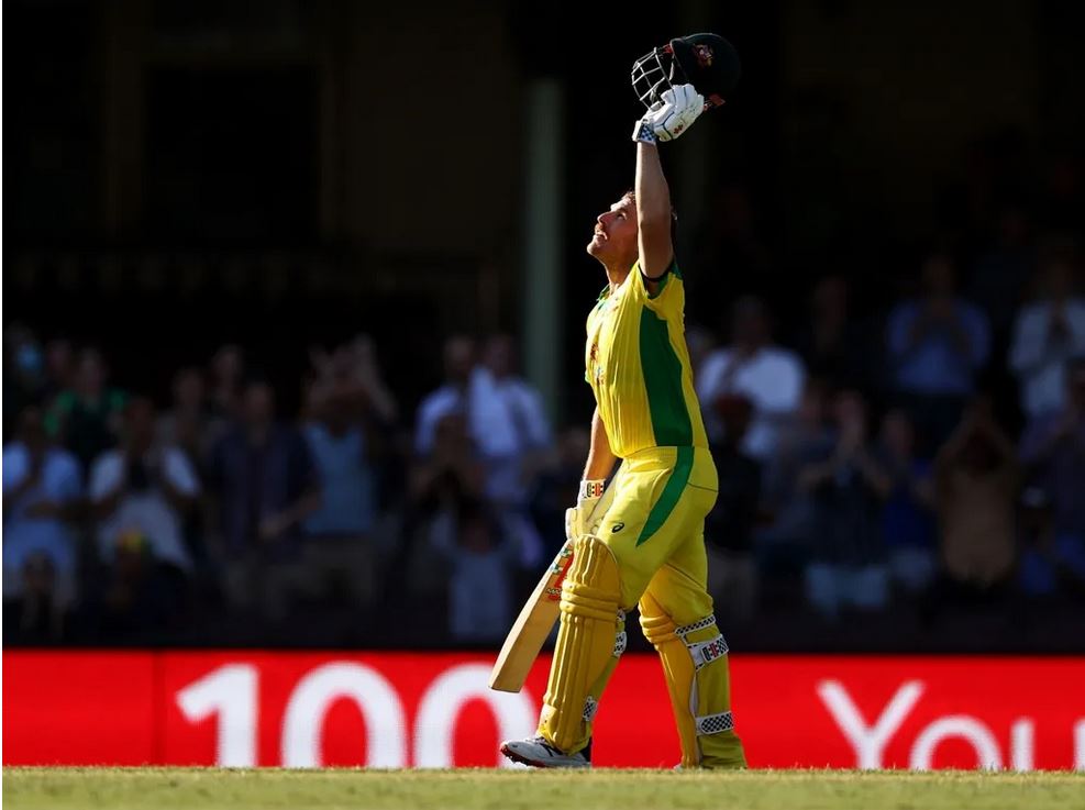 Sydney ODI: AusvsInd, Mid innings