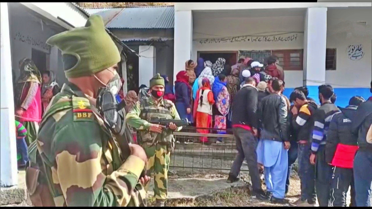 Voting for first phase ddc-polls-concludes-in-kashmir