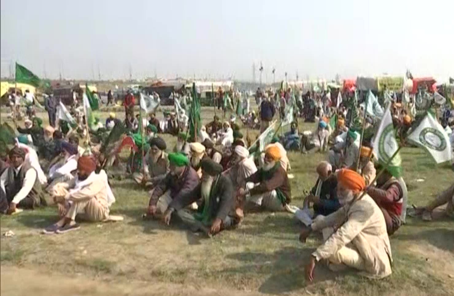 Agitating farmers decide to stay put at Delhi borders