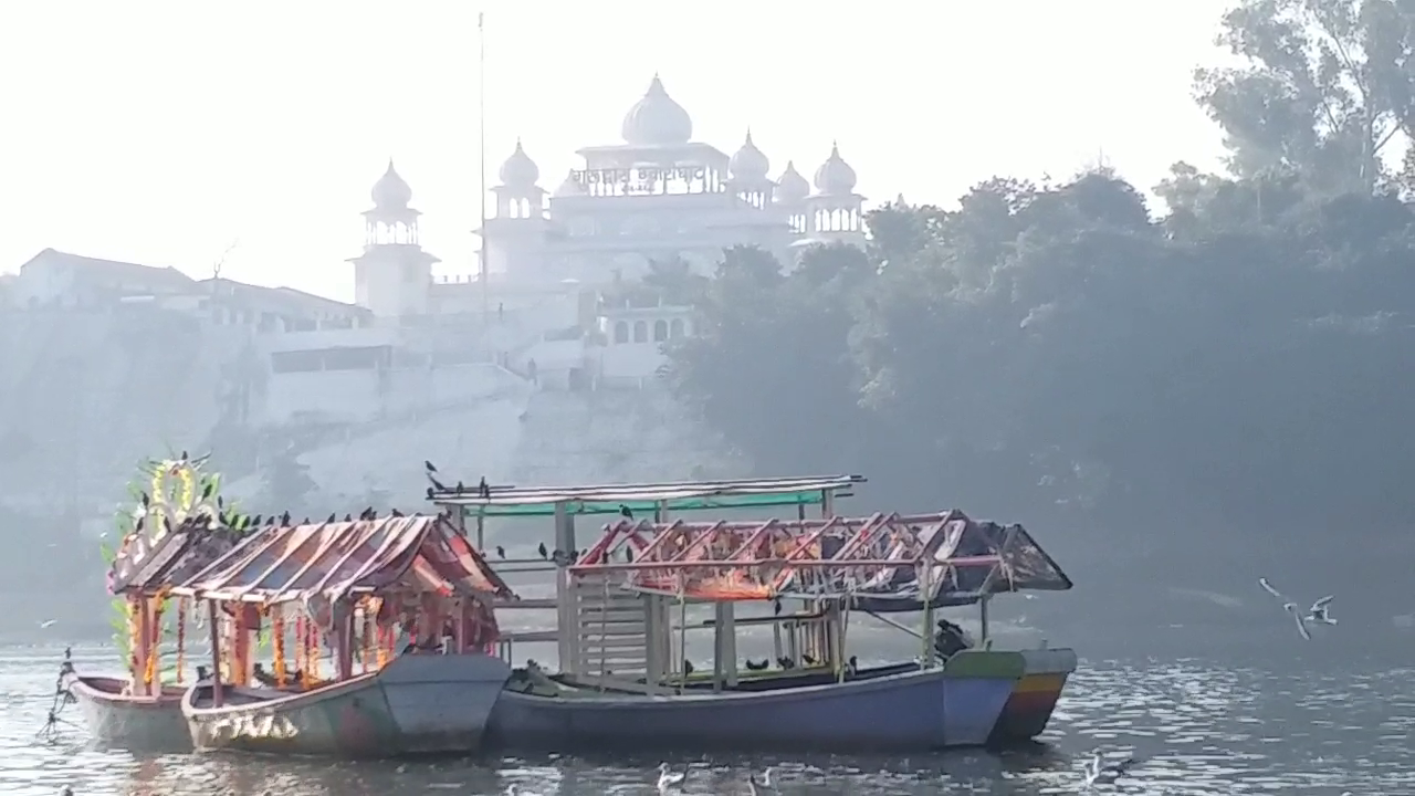 Gurudwara along Narmada coast