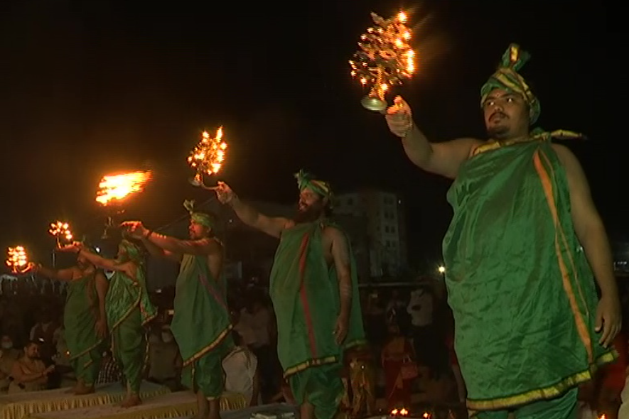 శ్రీశైలంలో వైభవంగా కార్తిక మాసోత్సవాలు