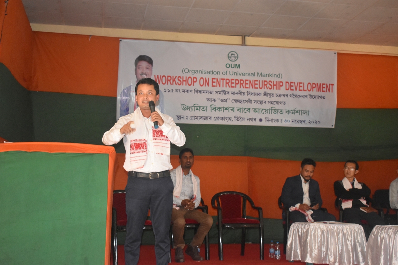 A_Moran_Workshop_on_entrepreneurship_img_As10031