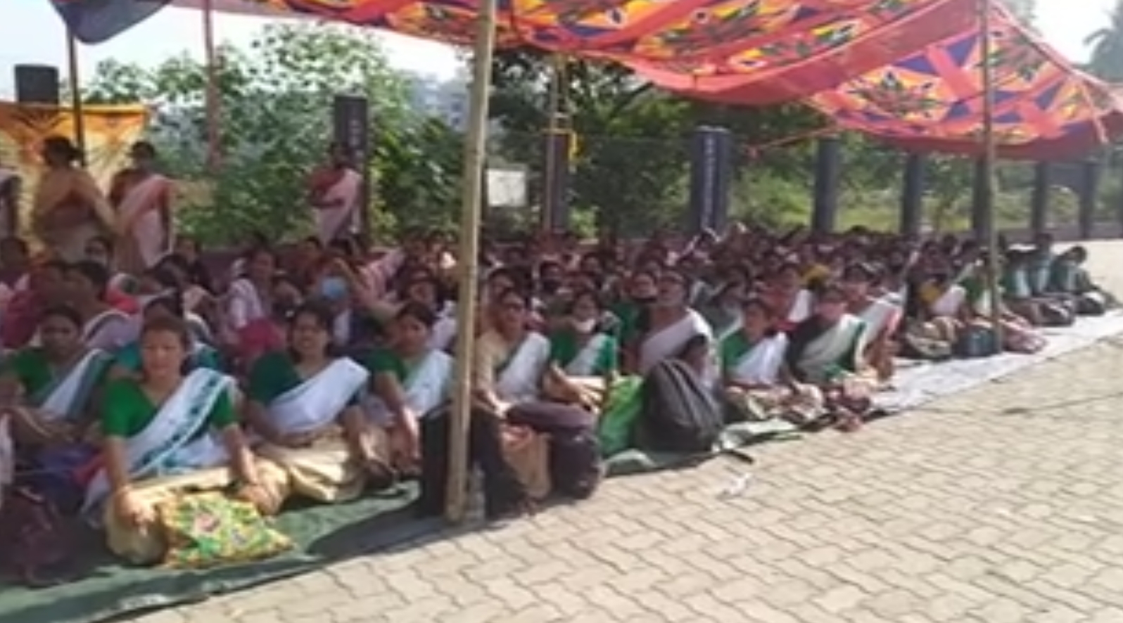 anganwadi workers protest