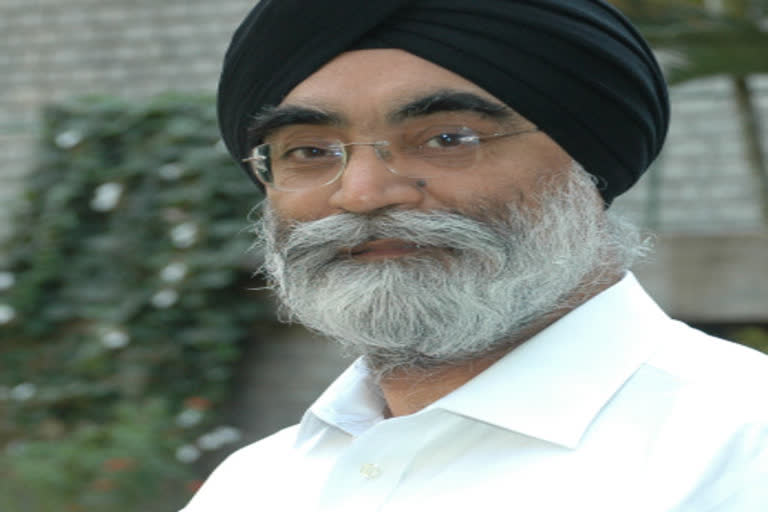 Charan Singh, Senior economist