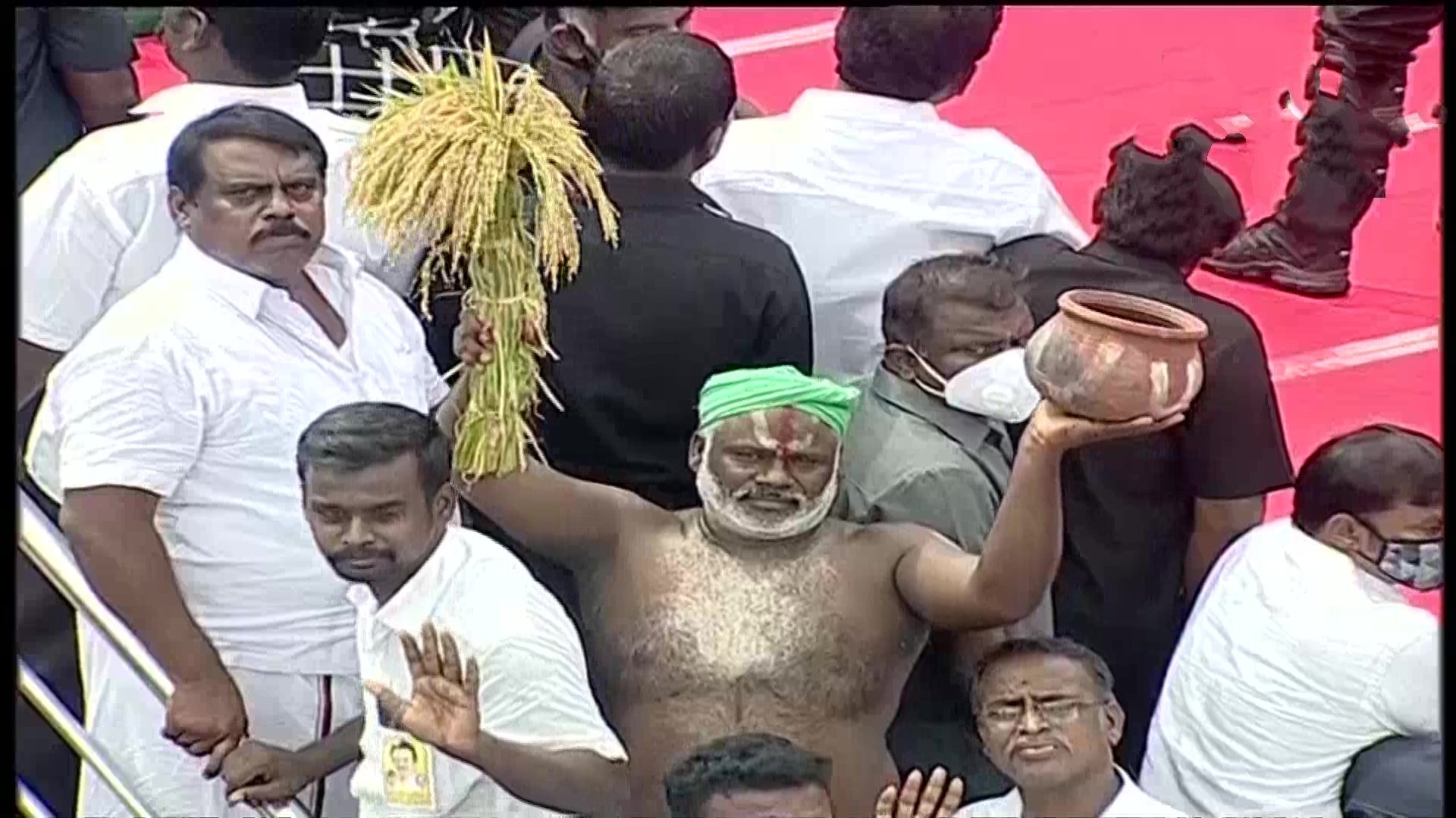 DMK, RJD protests against agricultural bills