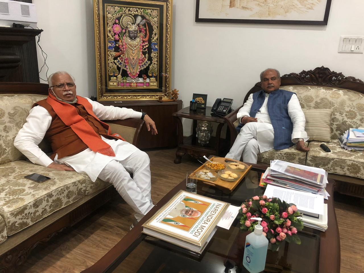 cm manohar lal met narender singh tomar