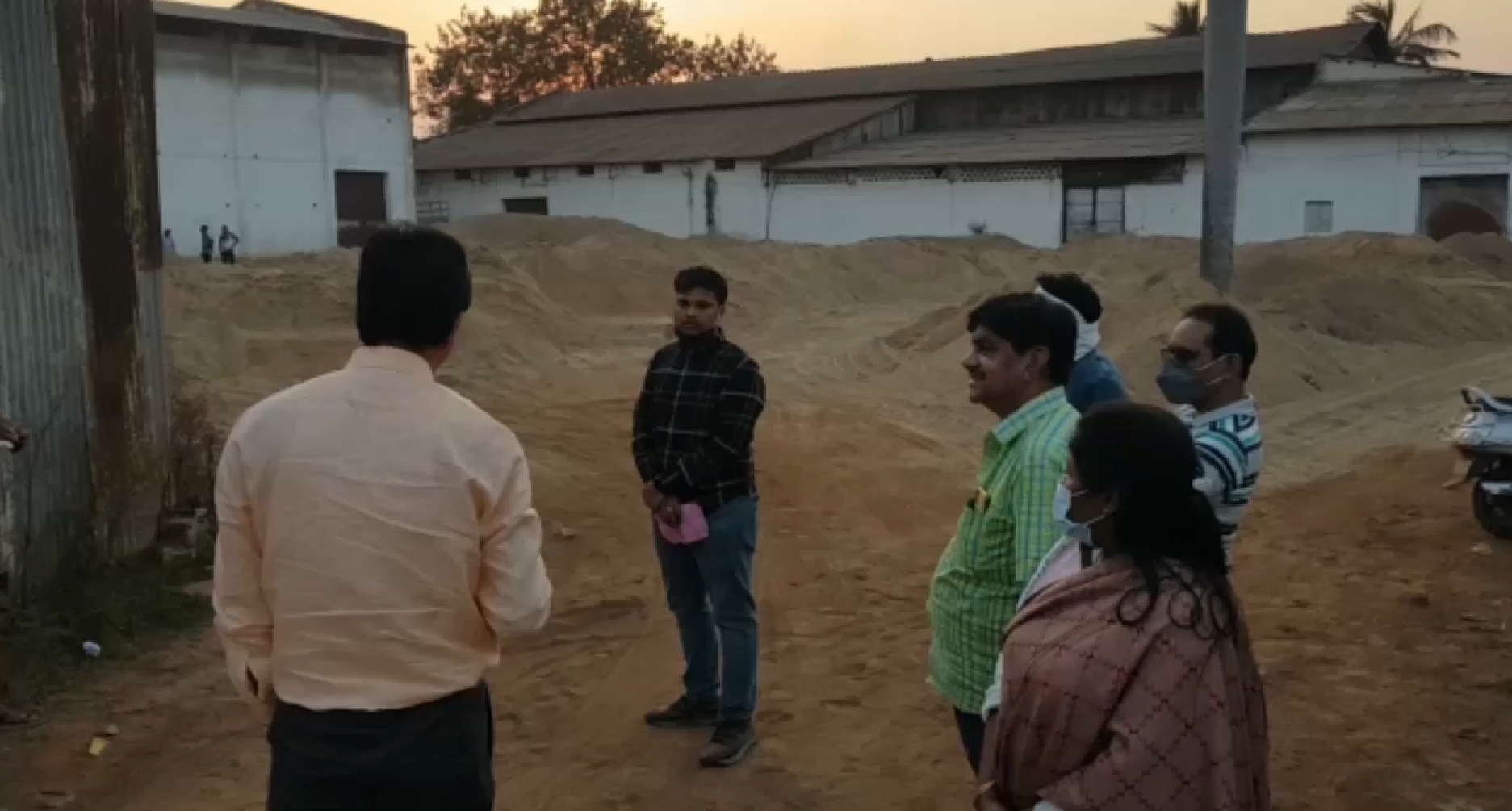 mineral-department-seized-illegally-dumped-sand-in-rice-mill-in-dhmatrai