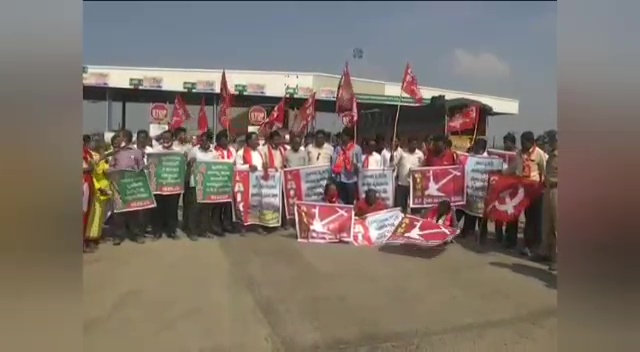 Leftist parties protest in state supporting farmers agitation in delhi