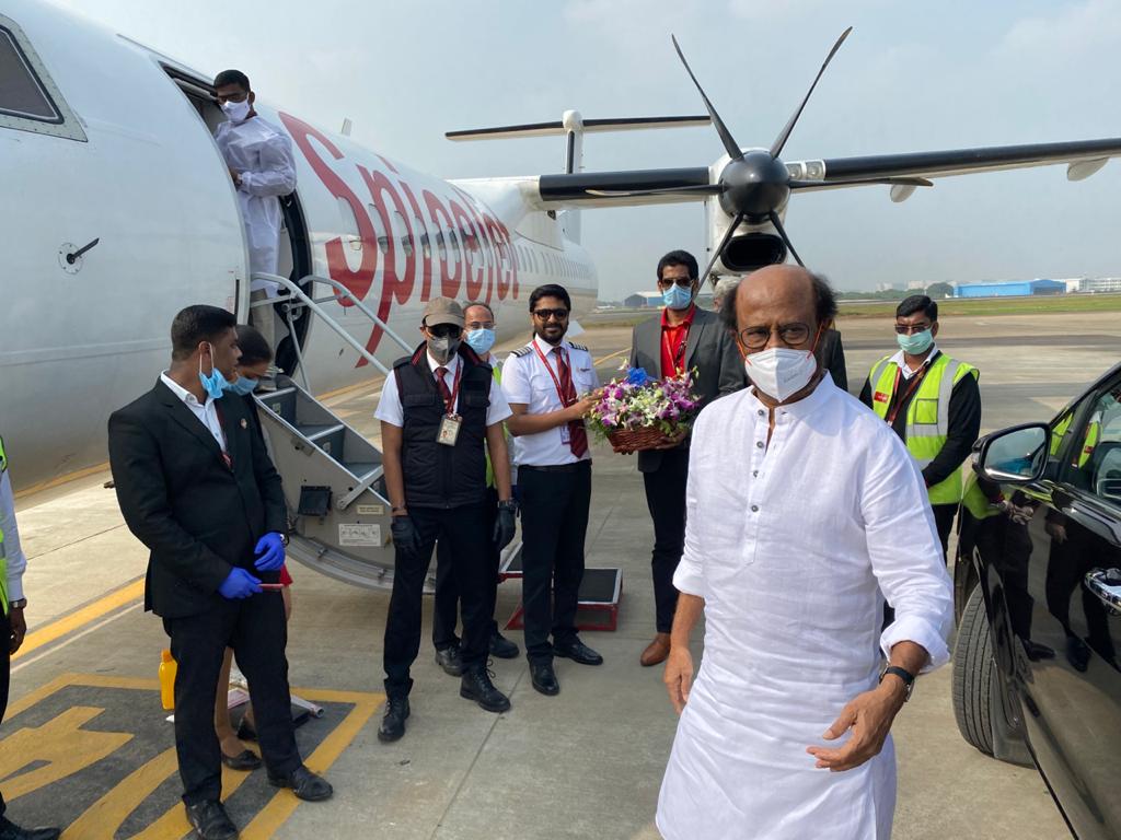 rajinikanth leaves to hyderabad for Annaatthe shoot