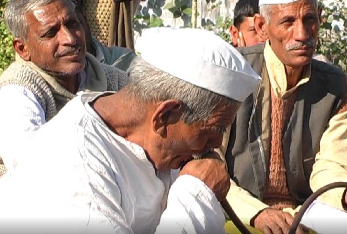 about-to-late-farmer-leader-mahendra-singh-tikait-in-uttar-pradesh