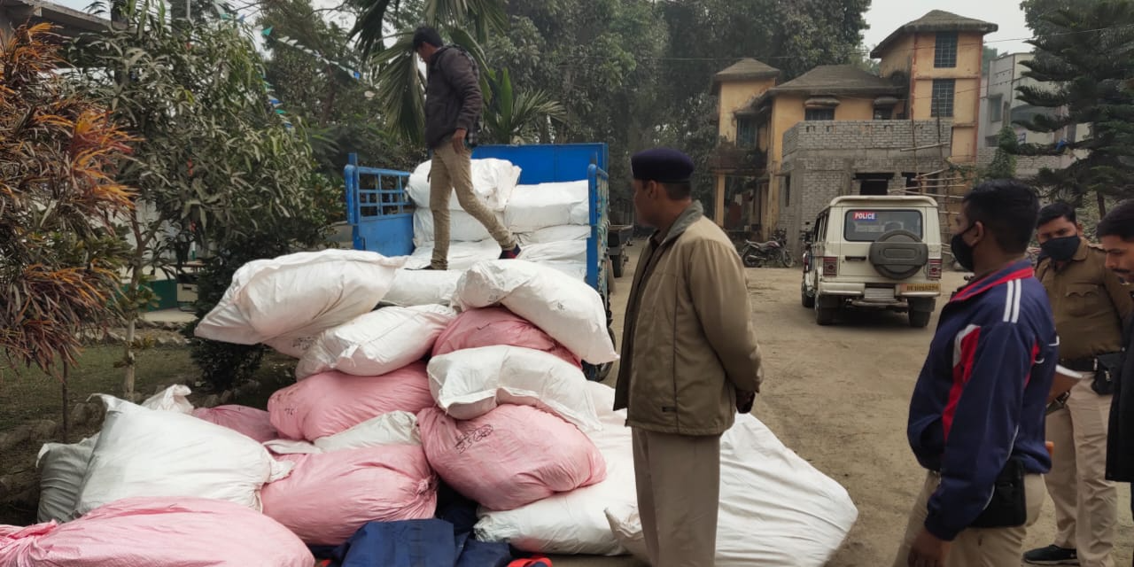 प्रतिबंधित पानमसाला और जर्दा जब्त