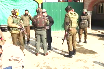 Srinagar attacked