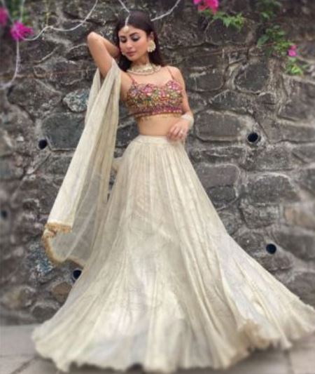 Mouni Roy