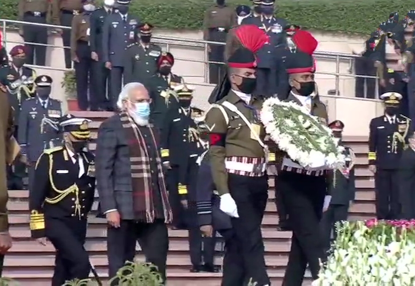 Prime Minister Narendra Modi lights up 'Swarnim Vijay Mashaal' at the National War Memorial on the 50th-anniversary of the 1971 India-Pakistan war