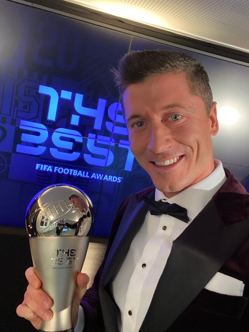 Robert Lewandowski clinches FIFA BEST MEN'S PLAYER AWARD