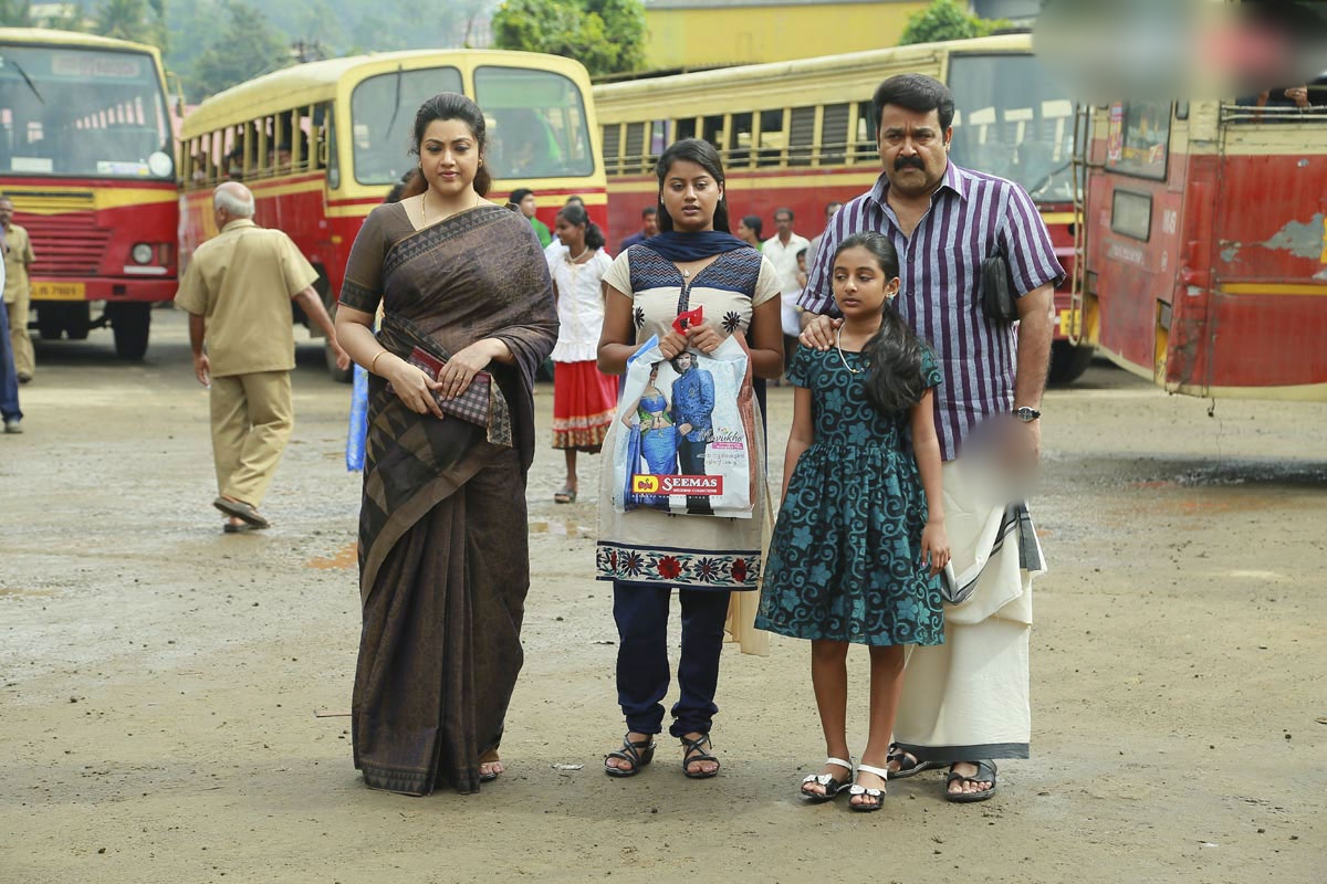 ജോർജ്ജൂട്ടി സിനിമ വാർത്ത  ജോർജ്ജൂട്ടിയും കുടുംബവും 7 വർഷം പുതിയ വാർത്ത  മലയാളിക്കിടയിലെത്തി ഏഴ് വർഷം  seven years drishyam film news latest  gerojootti and family seven years news  dhrishyam film jeethu joseph news  drishyam film mohanlal news  drishyam film meena esther news