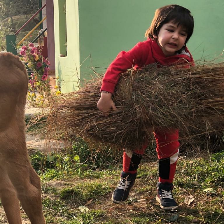 Kareena Kapoor shares unseen photo of Taimur on his birthday