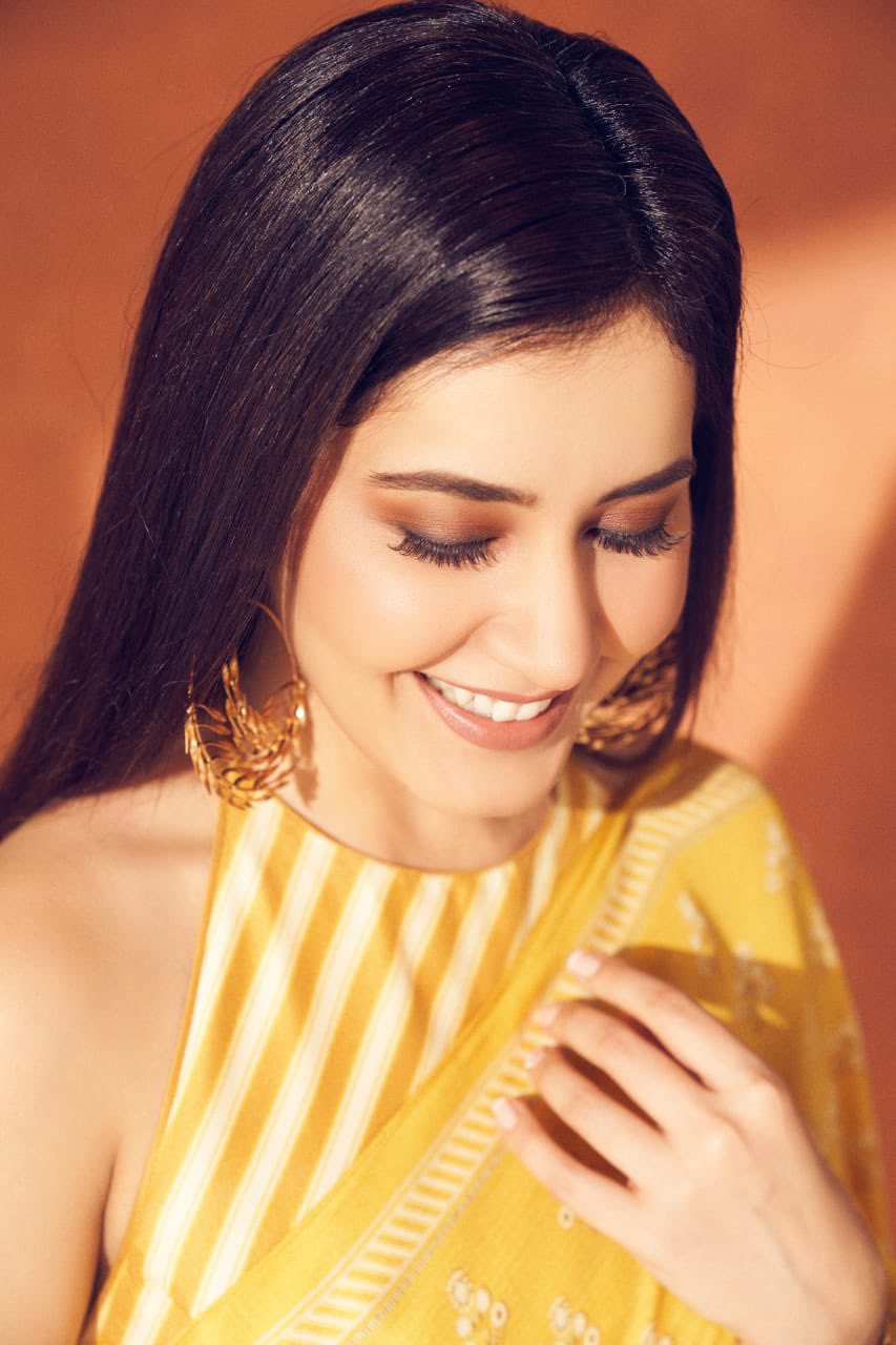 My strength is to go with an optimistic outlook, Says Raashi Khanna