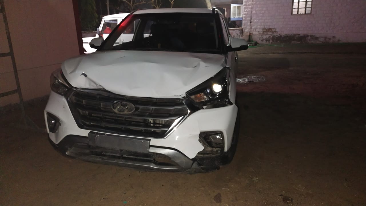 नागौर अधिकारी की कार बाइक सवार दुर्घटना,  नागौर कार बाइक दुर्घटना,  Excise Department official's car hit the bike,  Nagaur Excise Officer Car Accident,  Nagaur officer's car bike rider accident