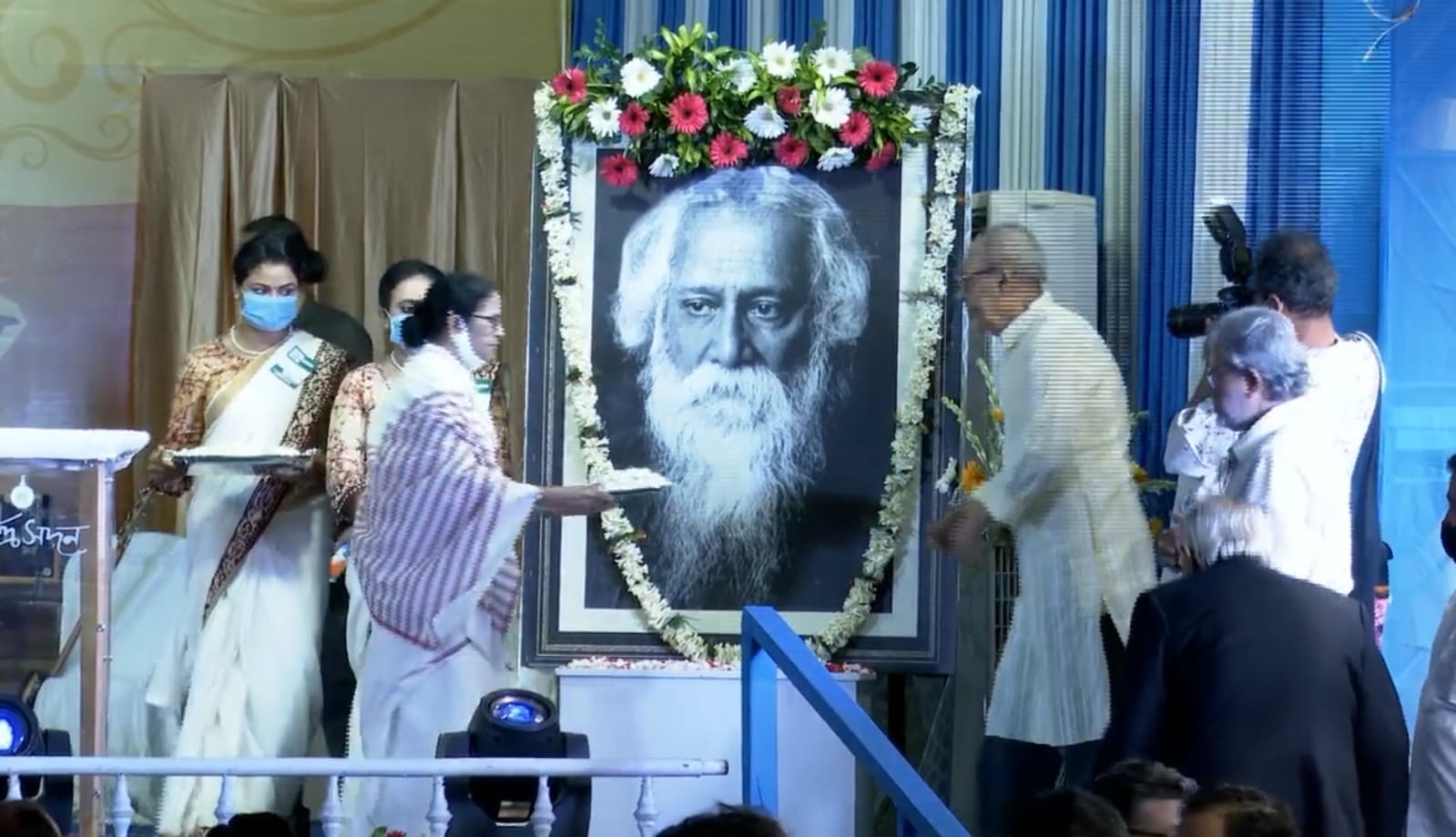 Mamata talks about Tagore's Nobel Prize Theft on Rabindra Jayanti