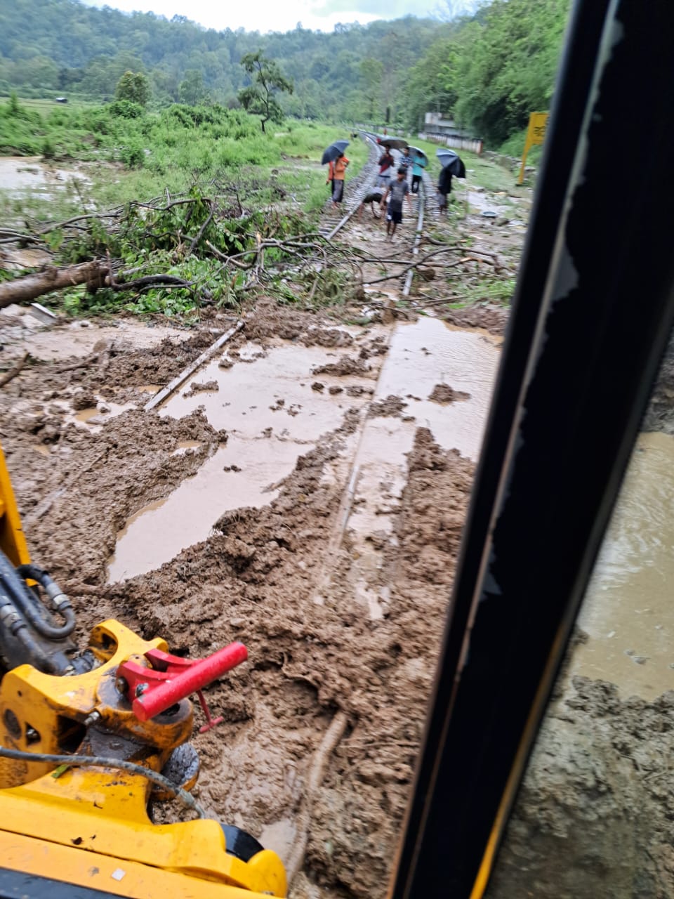 Landslide disrupts train services