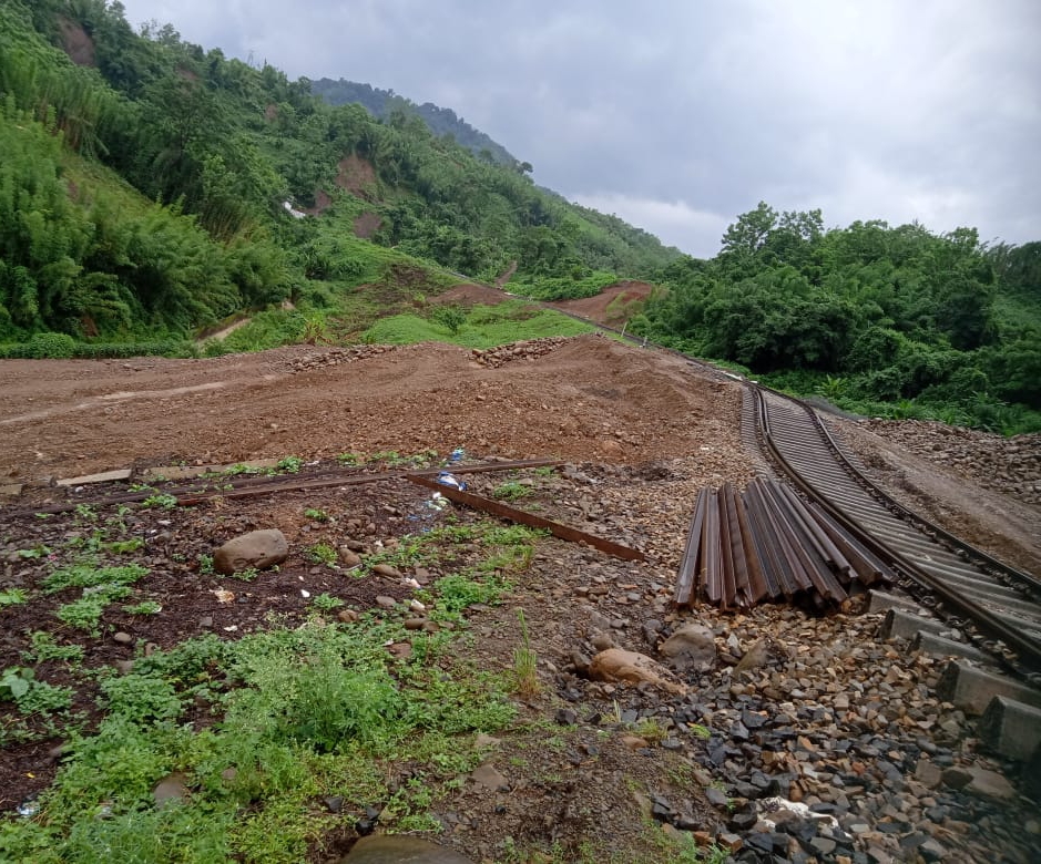 National Highway at Haflong Silchar has been closed due to landslide