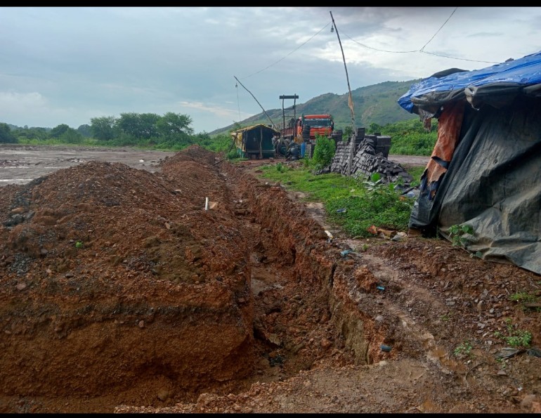 रायगढ़ में मुर्दों को चैन से सोने नहीं दे रहे हैं रसूखदार