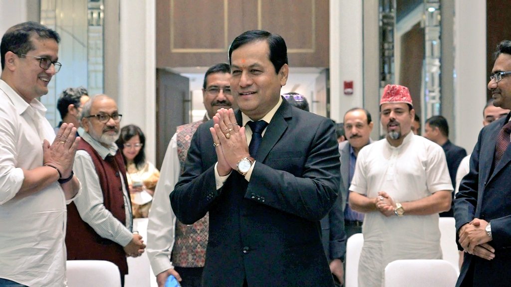 Central minister Sarbananda Sonowal interacts with Assamese community in Dubai