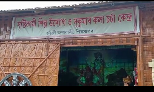 ভাওনা সংস্কৃতিক যুগমীয়া কৰিব বিচৰা এগৰাকী মুখা শিল্পী