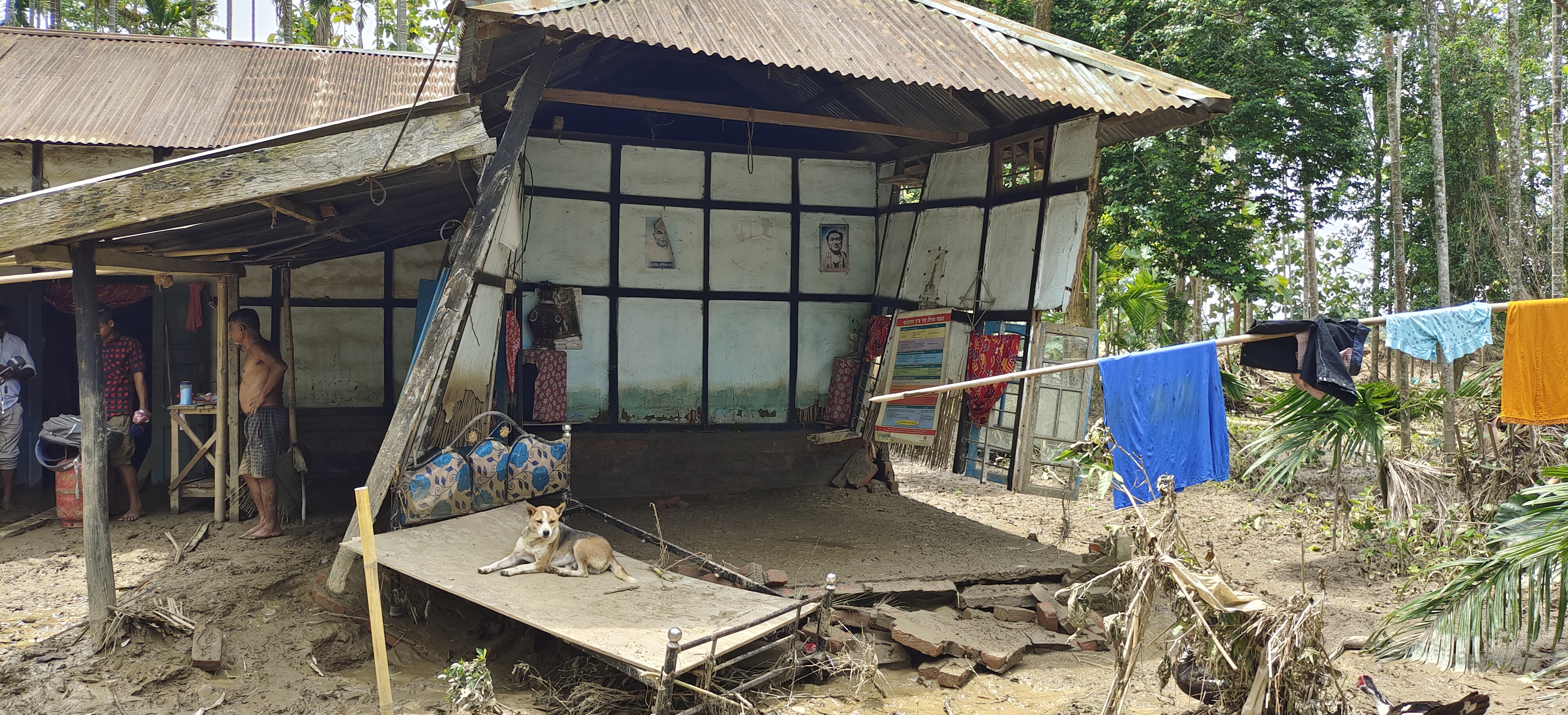 Major parts in Assam washed by Flood