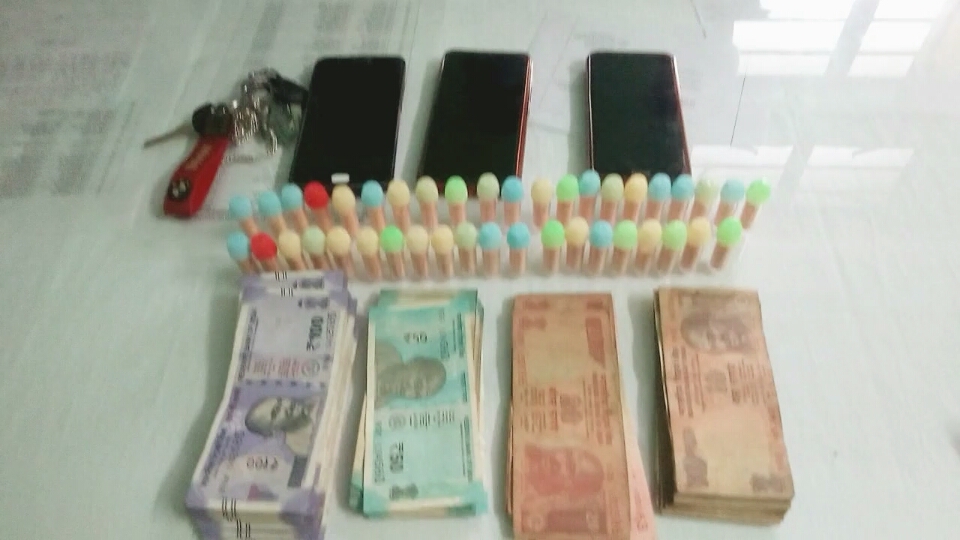 Drugs_Trafficking at jakhalabandha, four drugs peddler arrested