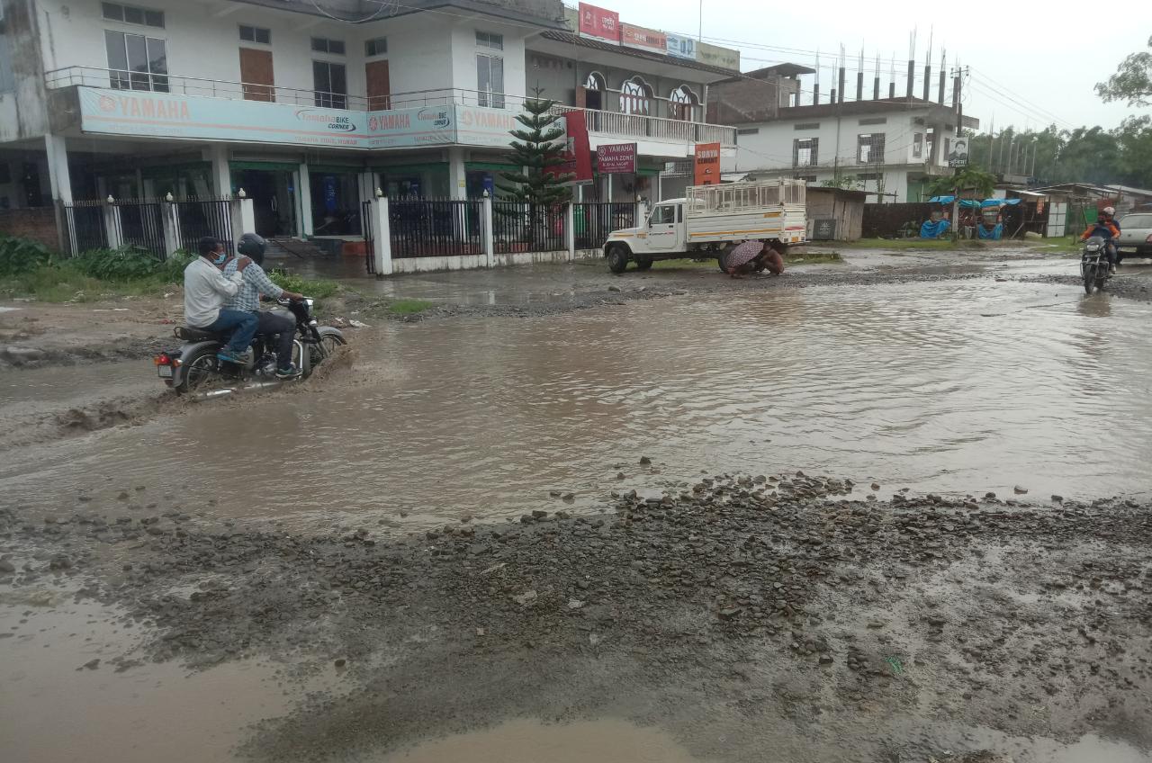 Bad condition of NH 37 in Moran