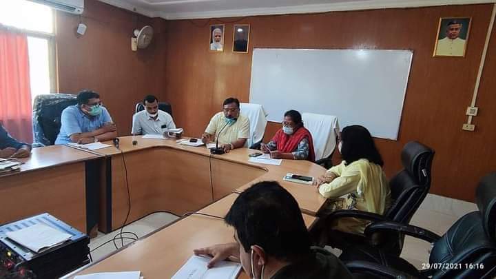 Minister Jogen Mohan hold meeting with officer of public health department