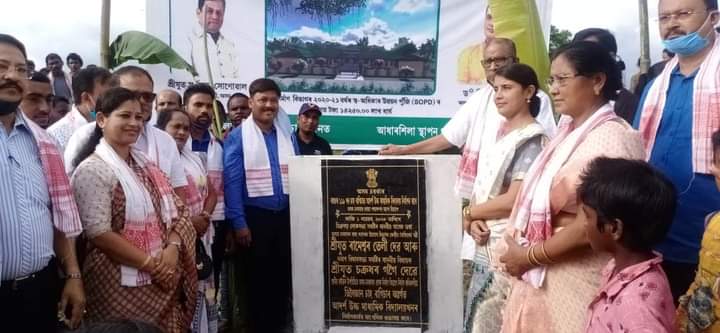 Adharshila of Adarsha Vidyalaya in Moran Tiloijan tea estate