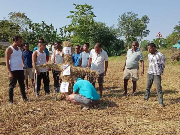 কৃষি আইন বাতিলৰ দাবীত মাহমৰা কংগ্ৰেছৰ প্ৰতিবা