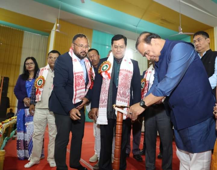 Assam CM at  at Bindhakata