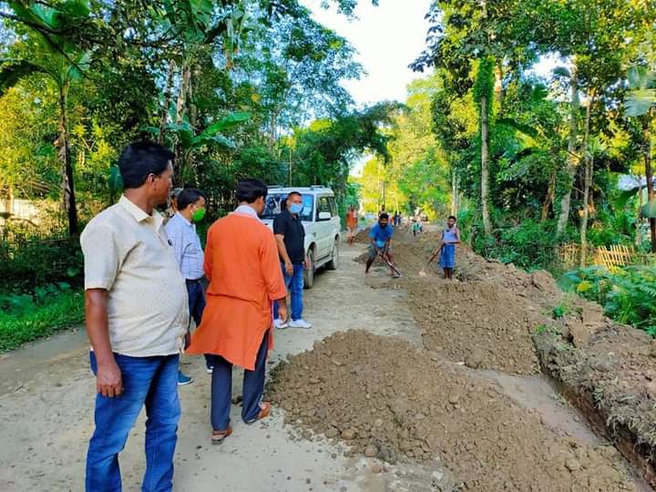 মৰাণৰ খোৱাঙত ঐতিহাসিক বৰফুকন আলিৰ নিৰ্মাণকাৰ্য আৰম্ভ