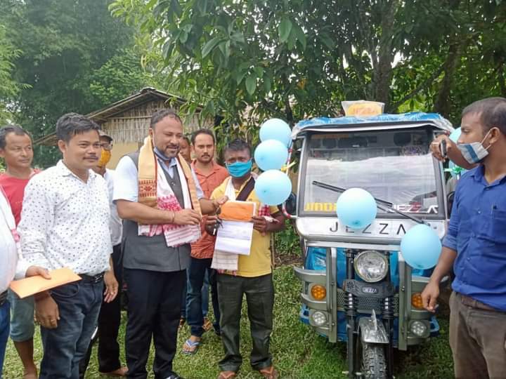 Minister Bimal Borah Inaugurated a biofloc at Dibrugarh