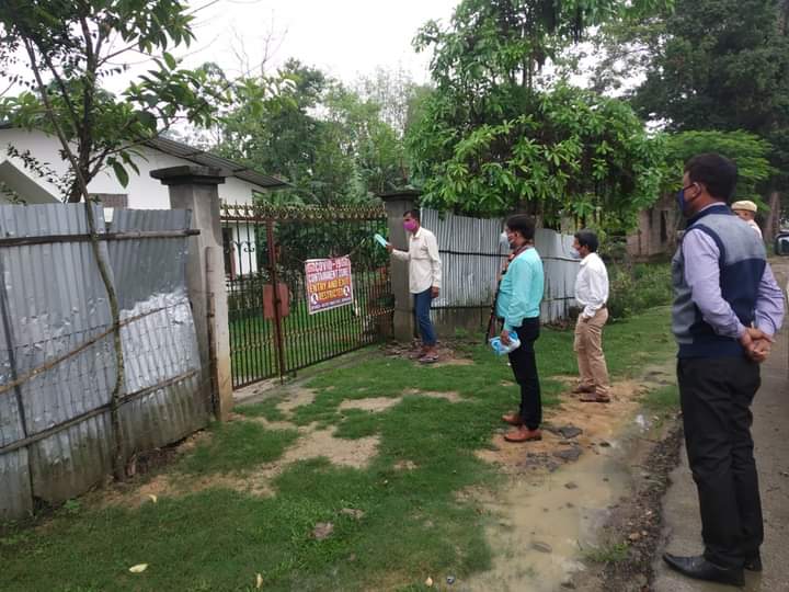 mla chakradhar gogoi visited to containment zone