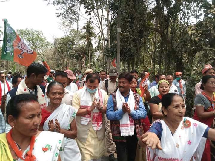 dipuranjan-makrari-campaign-for-chakradhar-gogoi