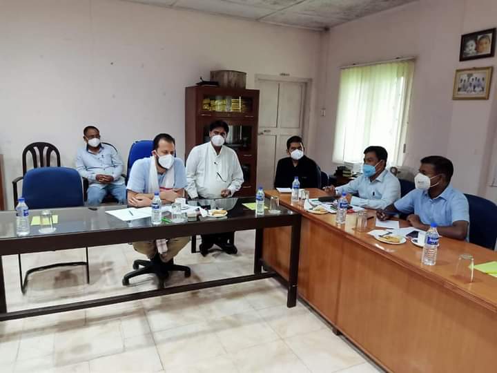 Meeting held for discussion about the price of Raw tea