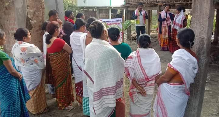 মৰাণত'স্ব-নিৰ্ভৰ নাৰী-আত্মনিৰ্ভৰ অসম' আঁচনিৰ শুভাৰম্ভ চক্ৰধৰ গগৈৰ