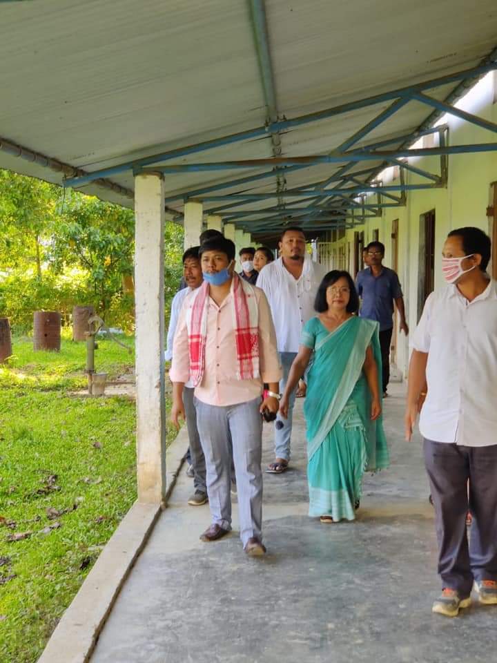 নাহৰকটীয়াৰ চাচনী কনিষ্ঠ মহাবিদ্যালয় প্ৰাদেশীকিকৰণৰ আশ্বাস তৰংগ গগৈৰ