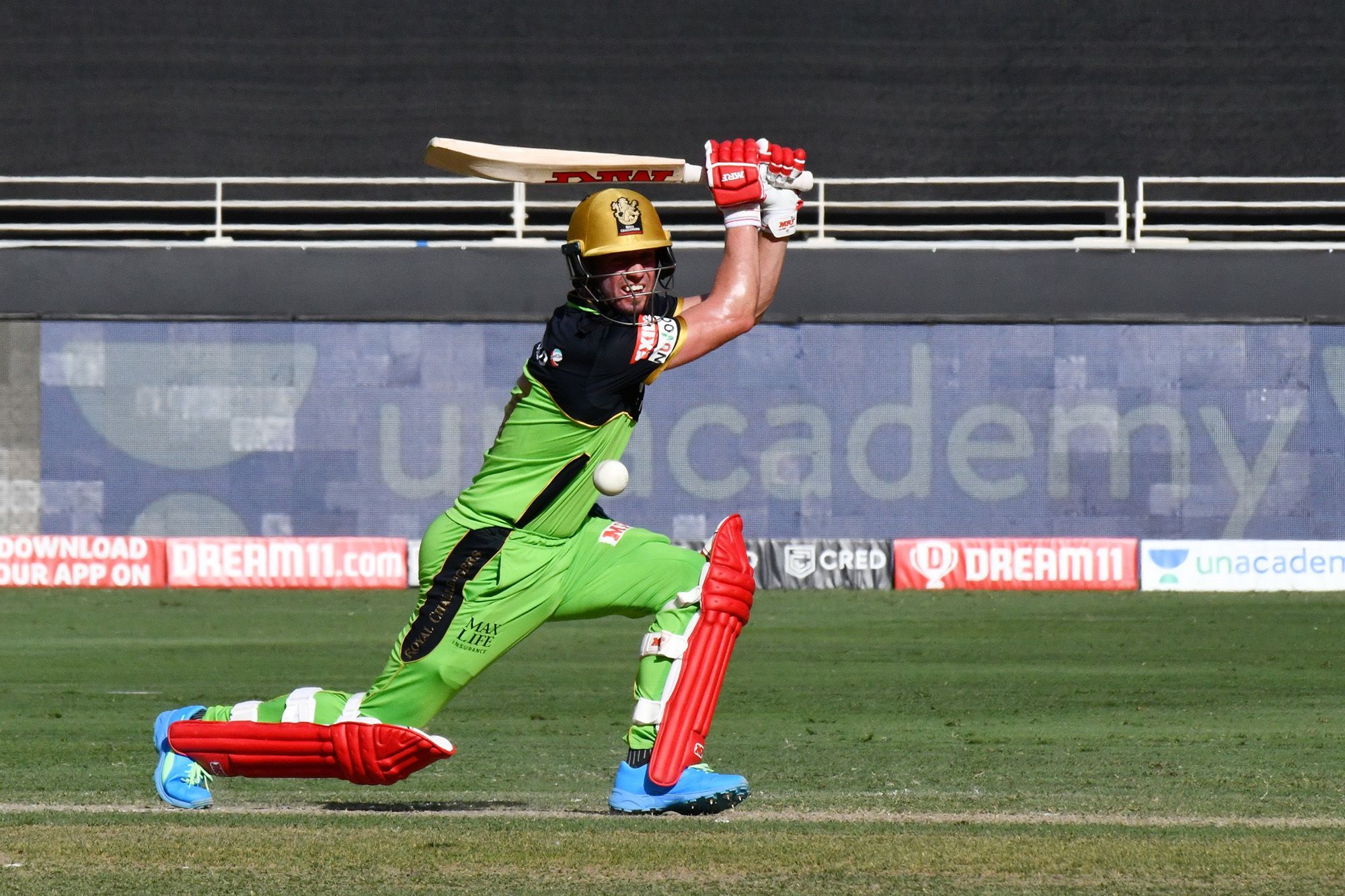 AB de Villiers scored 39 off 36 balls.