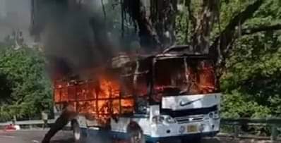 Jammu kashmir bus fire